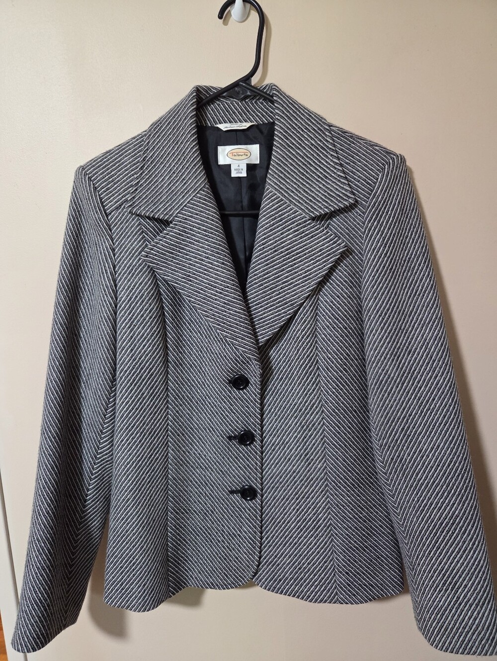 Womens Talbots Size 4 Wool Chevron Blazer Black White Striped Italian Fabric
